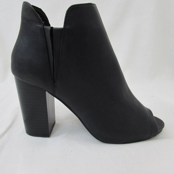 Madden Girl Shoes - Madden Girl Fizzle Peep Toe Ankle Boot 6M